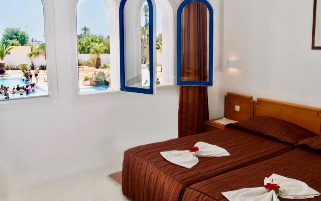 Dar El Manara Djerba Hotel & Aparts Мідун Екстер'єр фото